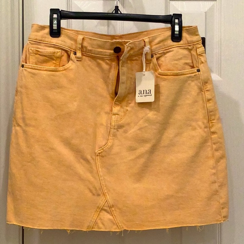 Skirt size 10, a.n.a brand, color Florida Mango